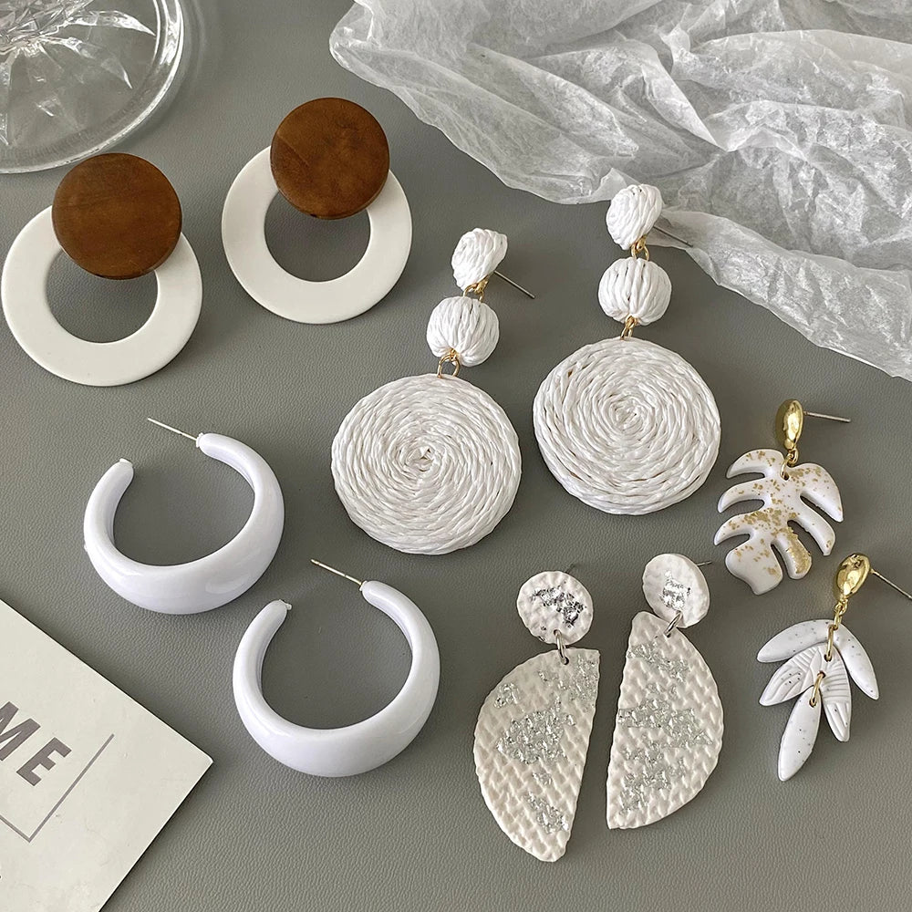 Des boucles d'oreille macramé